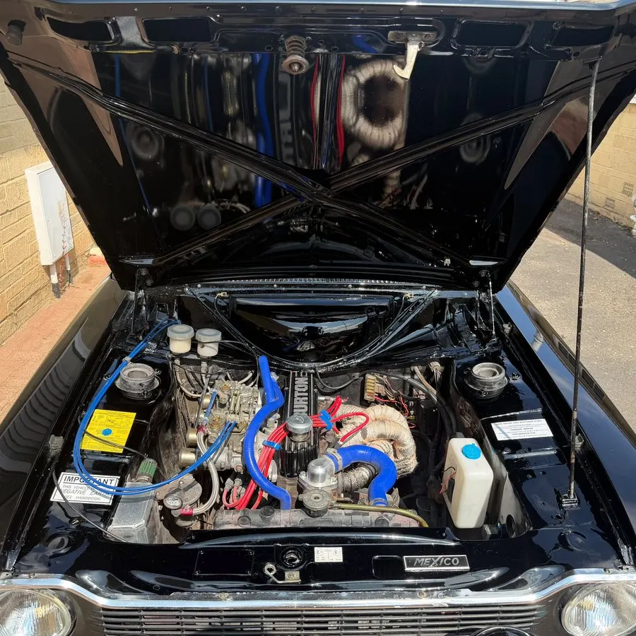 Detailed engine bay cleaned by RD Valeting